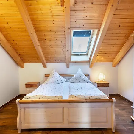 Blockhaus - Sunrise أوغسطبورغ